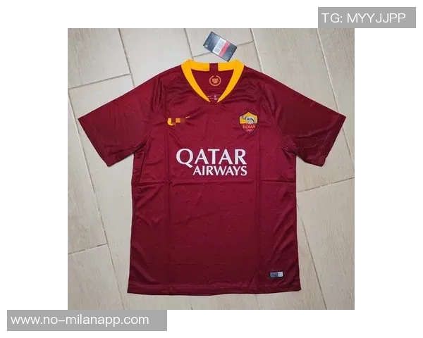 昔日罗马太太团重聚托蒂德罗西前妻携现任伴侣共享度假时光 昔日罗马太太团重聚托蒂德罗西前妻携现任伴侣共享度假时光